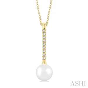 1/10 ctw Petite 7X7 MM Cultured Pearl and Round Cut Diamond Fashion Pendant With Chain in 10K Yellow Gold