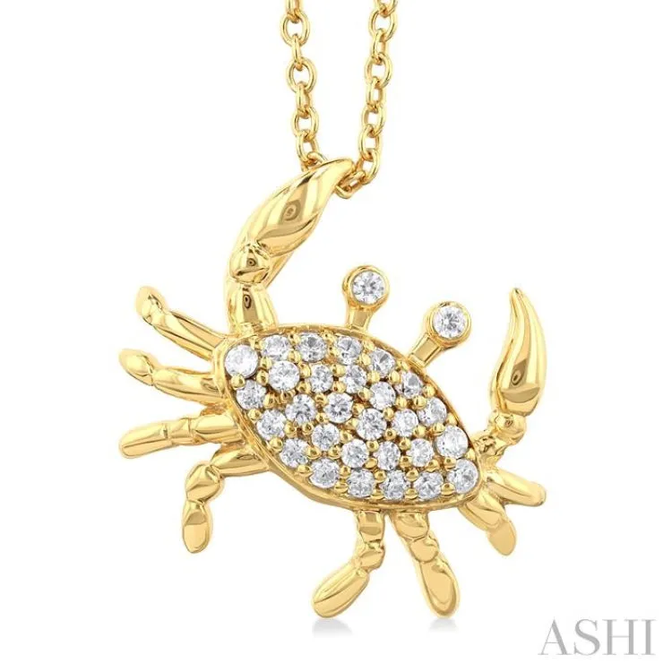 1/6 ctw Petite Slanted Crab Round Cut Diamond Fashion Pendant With Chain in 10K Yellow Gold