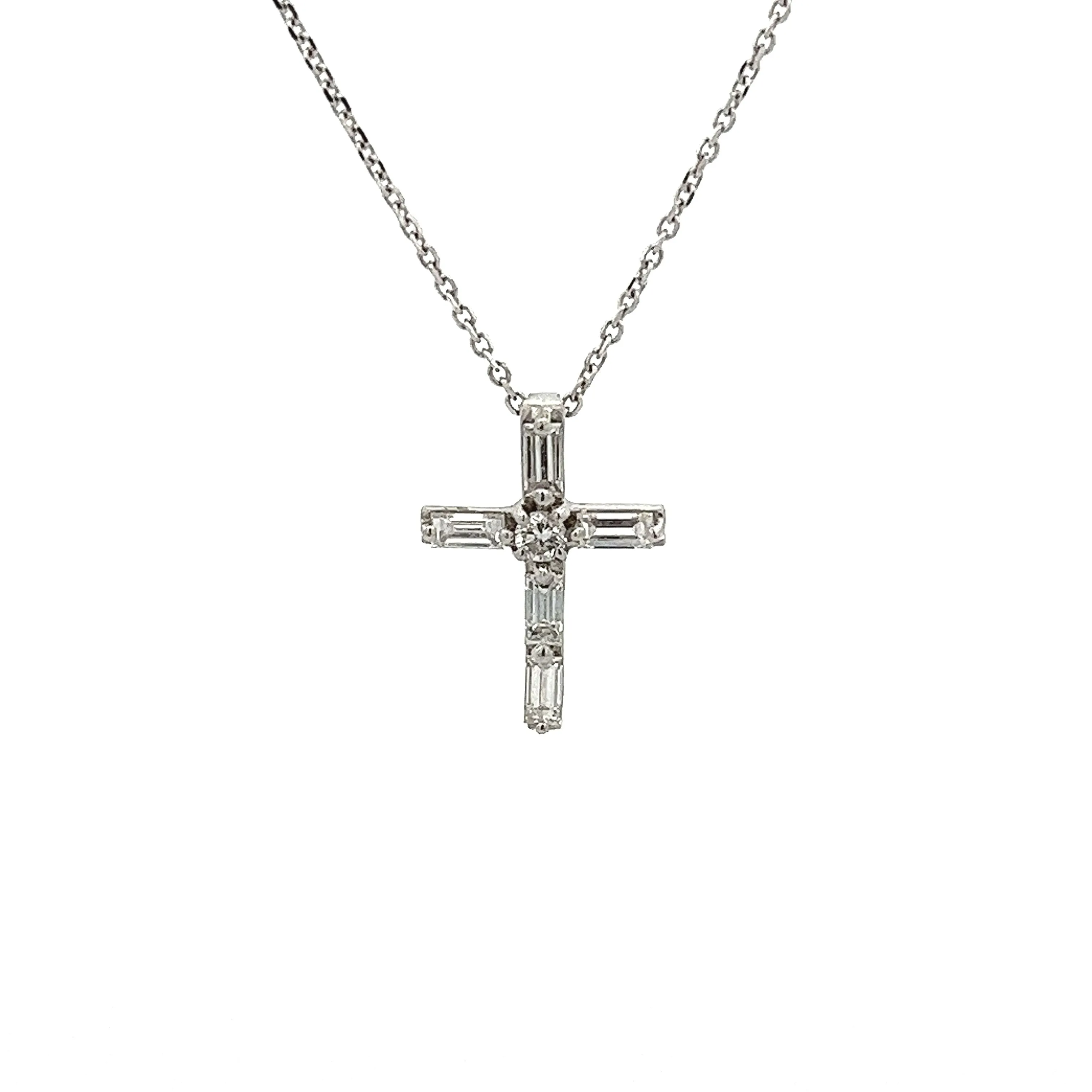 18k White Gold Diamond Cross Pendant