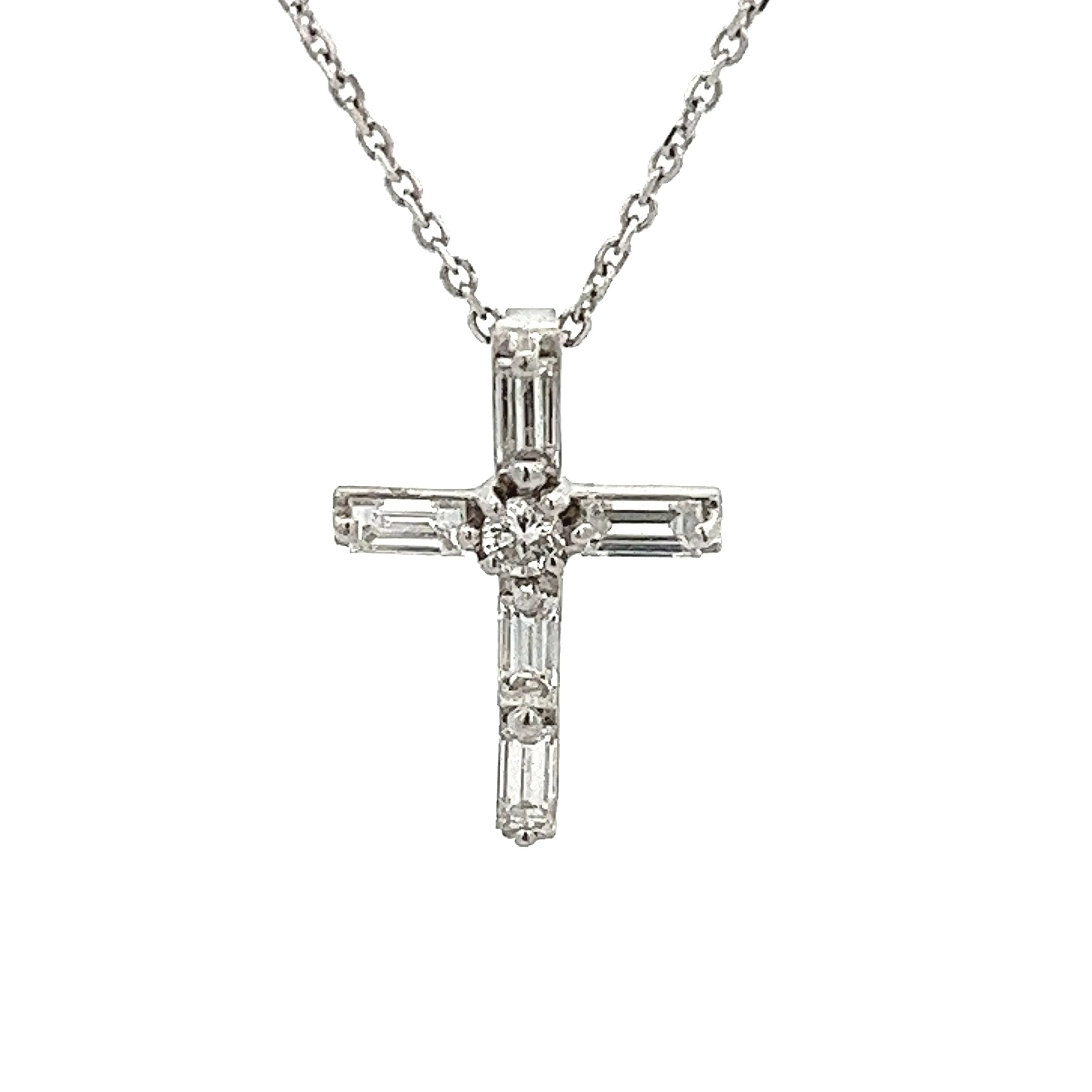 18k White Gold Diamond Cross Pendant