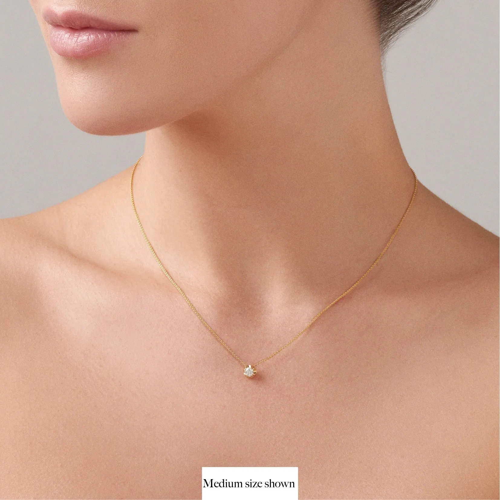 Allure Medium Diamond Pendant Necklace | 18K Yellow Gold