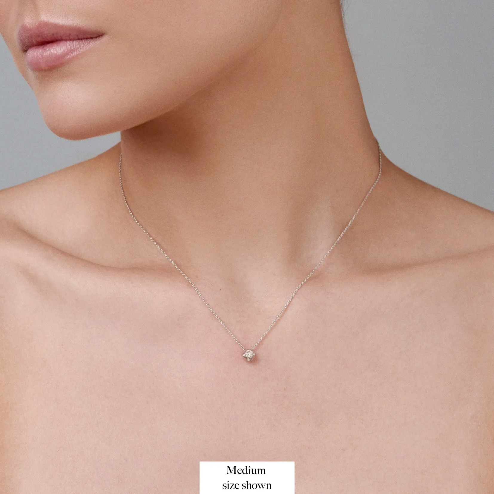 Allure Medium Diamond Pendant Necklace | 18K Yellow Gold