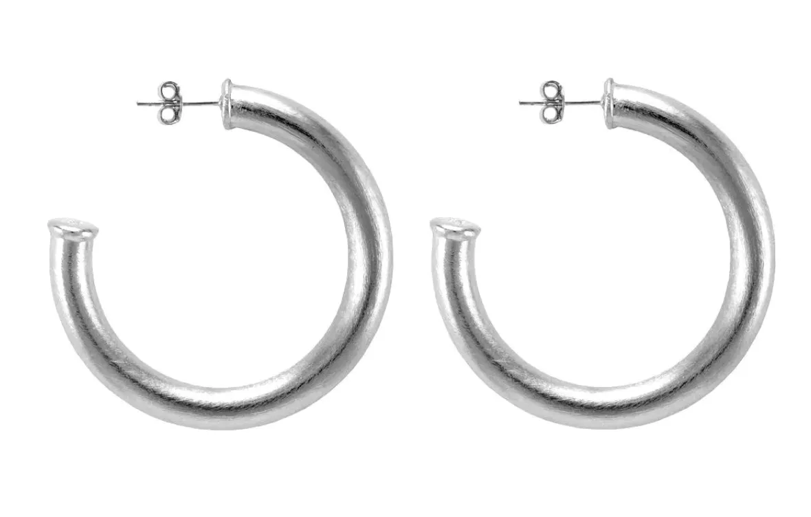 Chantal Hoops