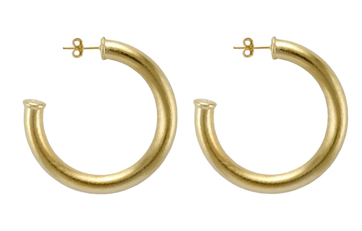 Chantal Hoops