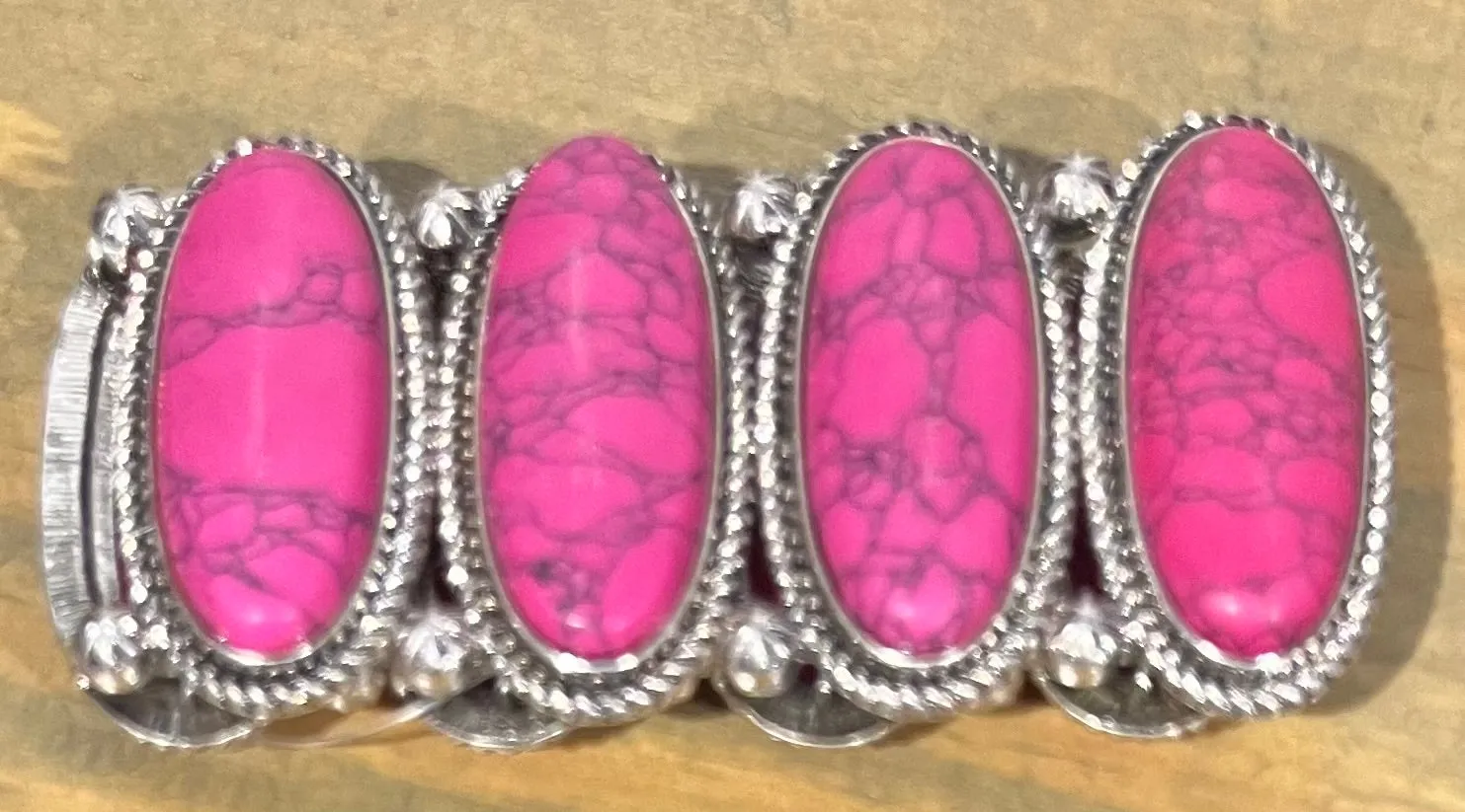 Long Oval Magenta/Silver Stretch Bracelet