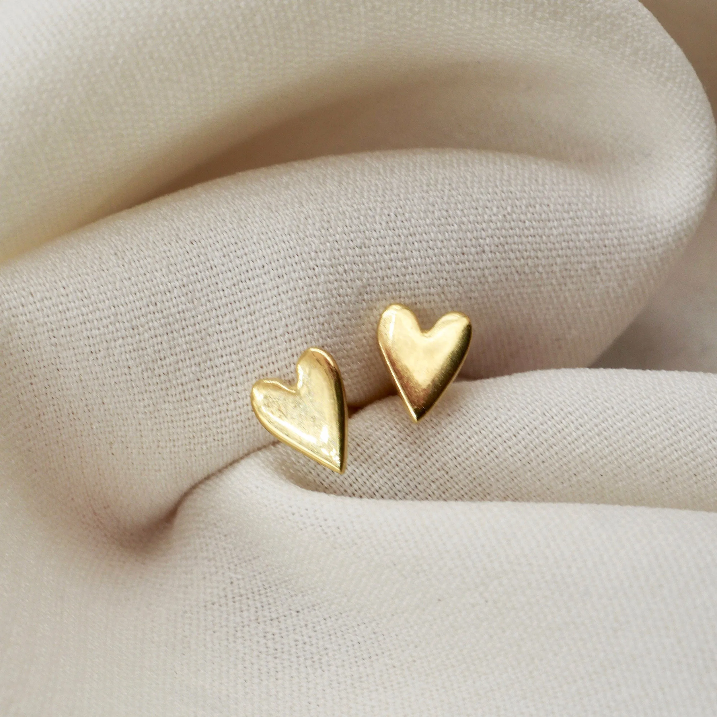 Mini Heart Studs