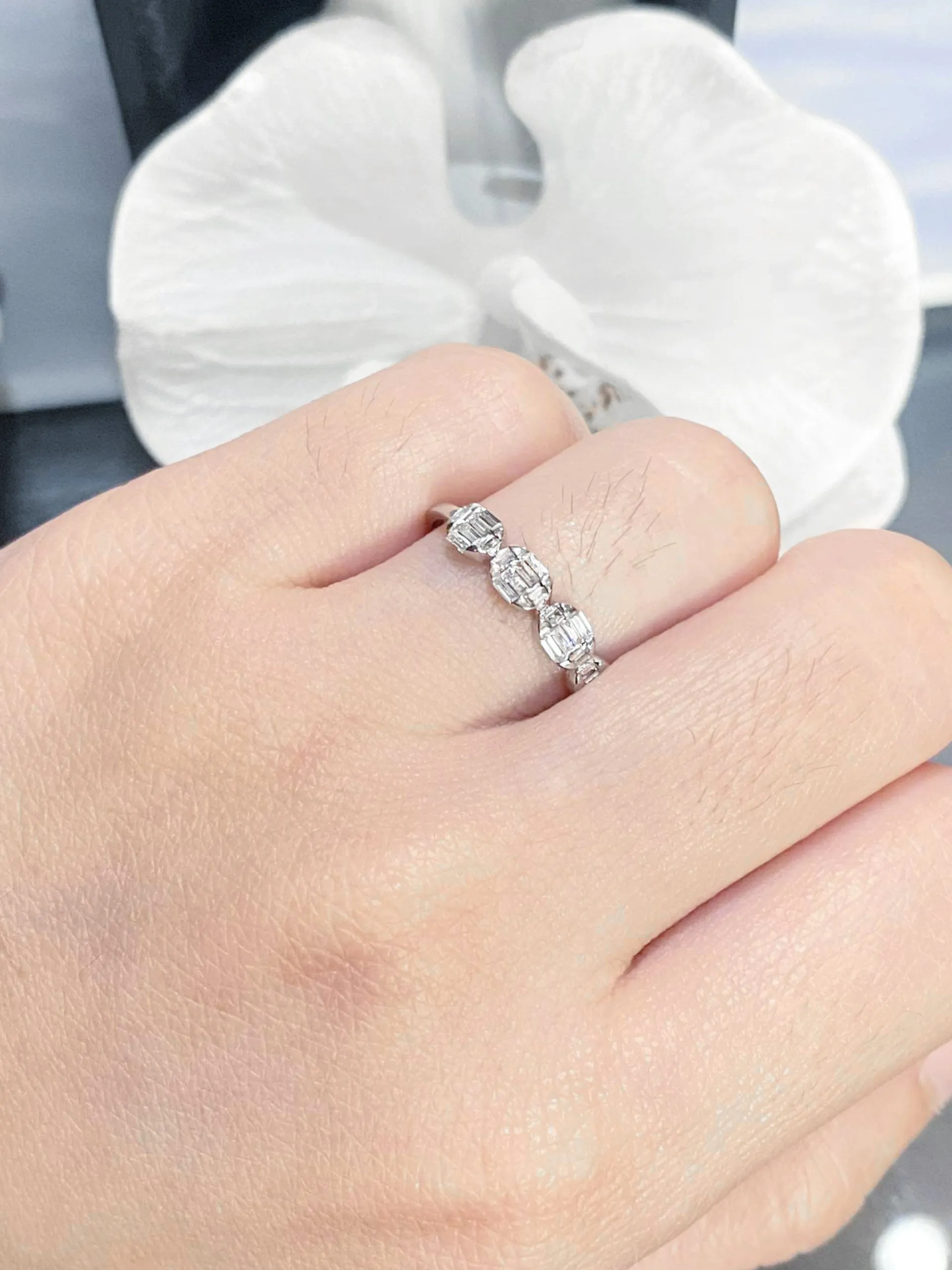 PREORDER | Half Eternity Oval Baguette Diamond Ring 14kt