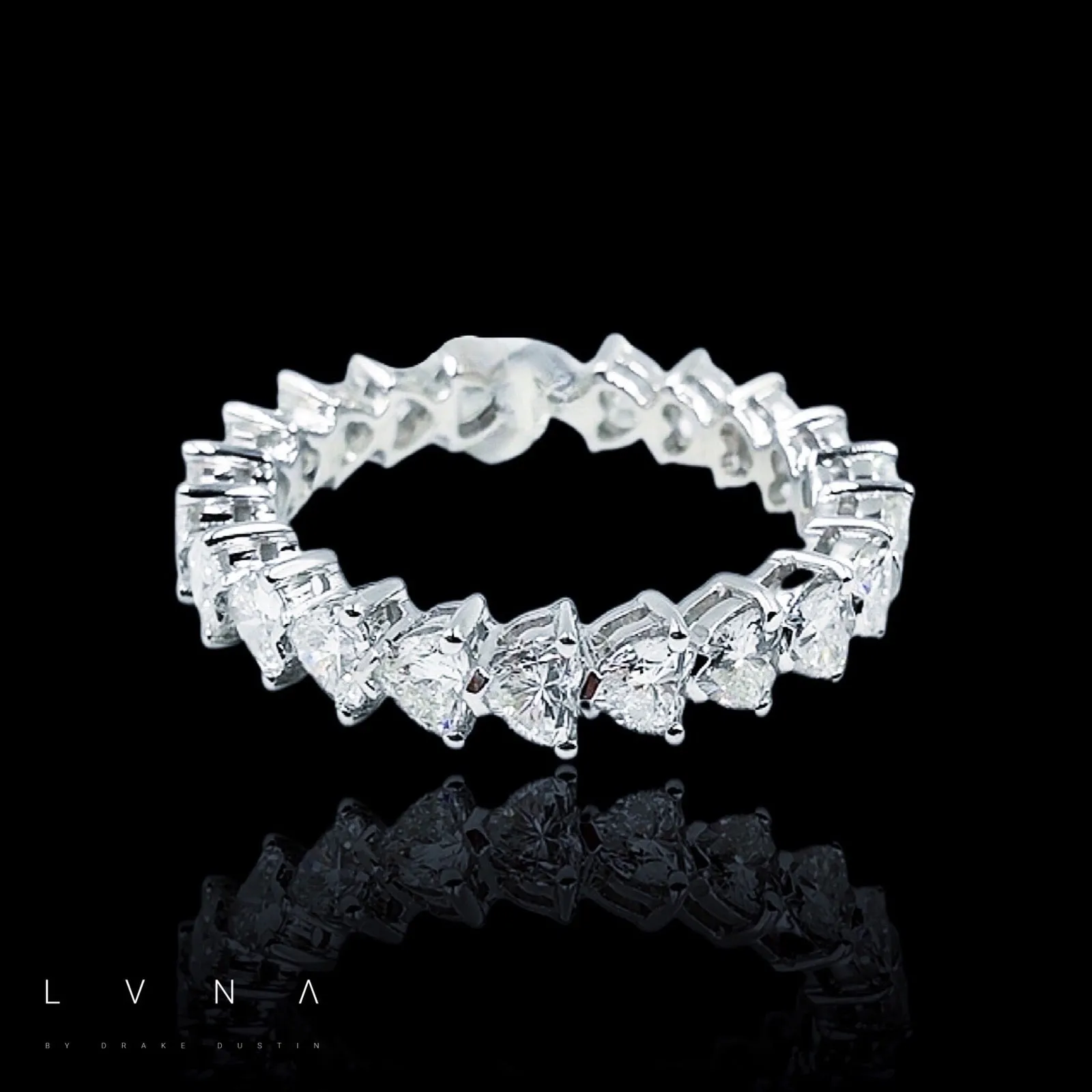 PREORDER | Heart Eternity Diamond Ring 18kt