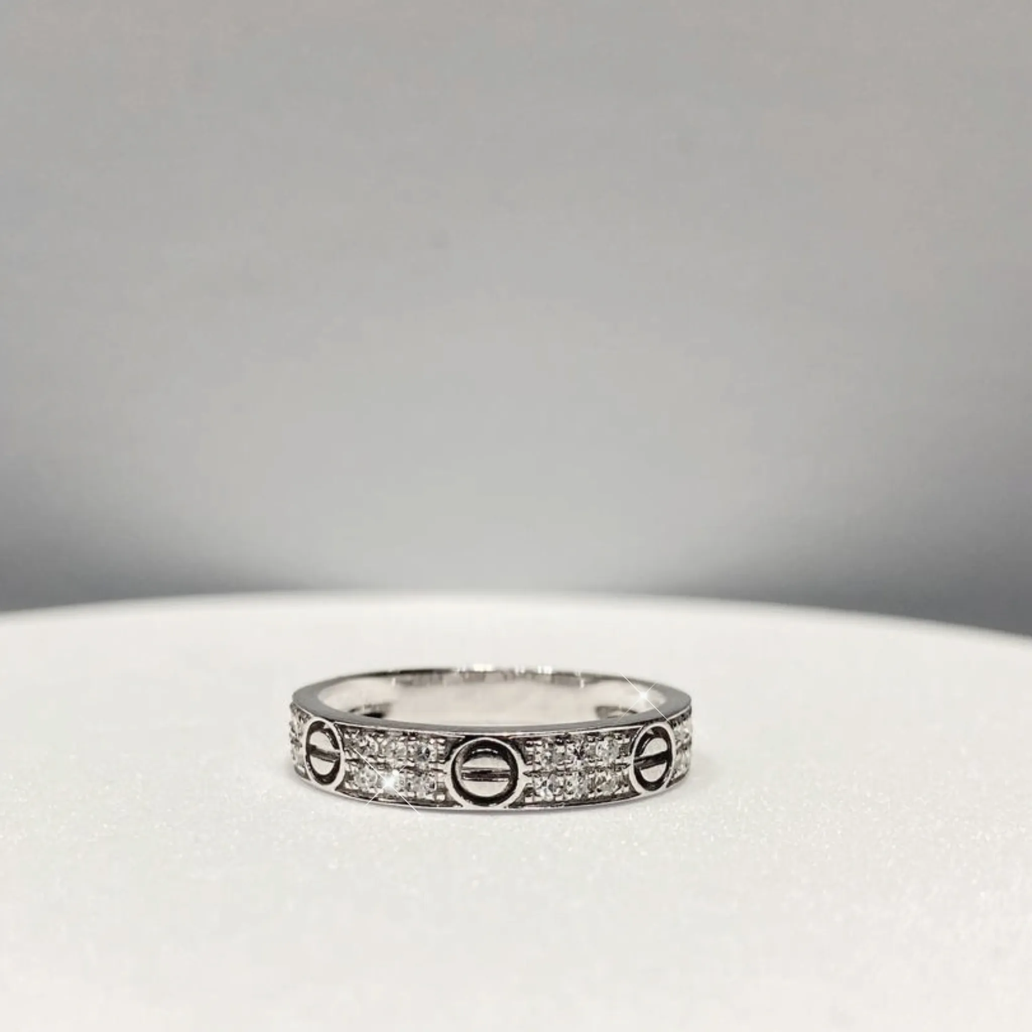 PREORDER | Unisex Half Eternity Belt & Nail Diamond Ring 14kt