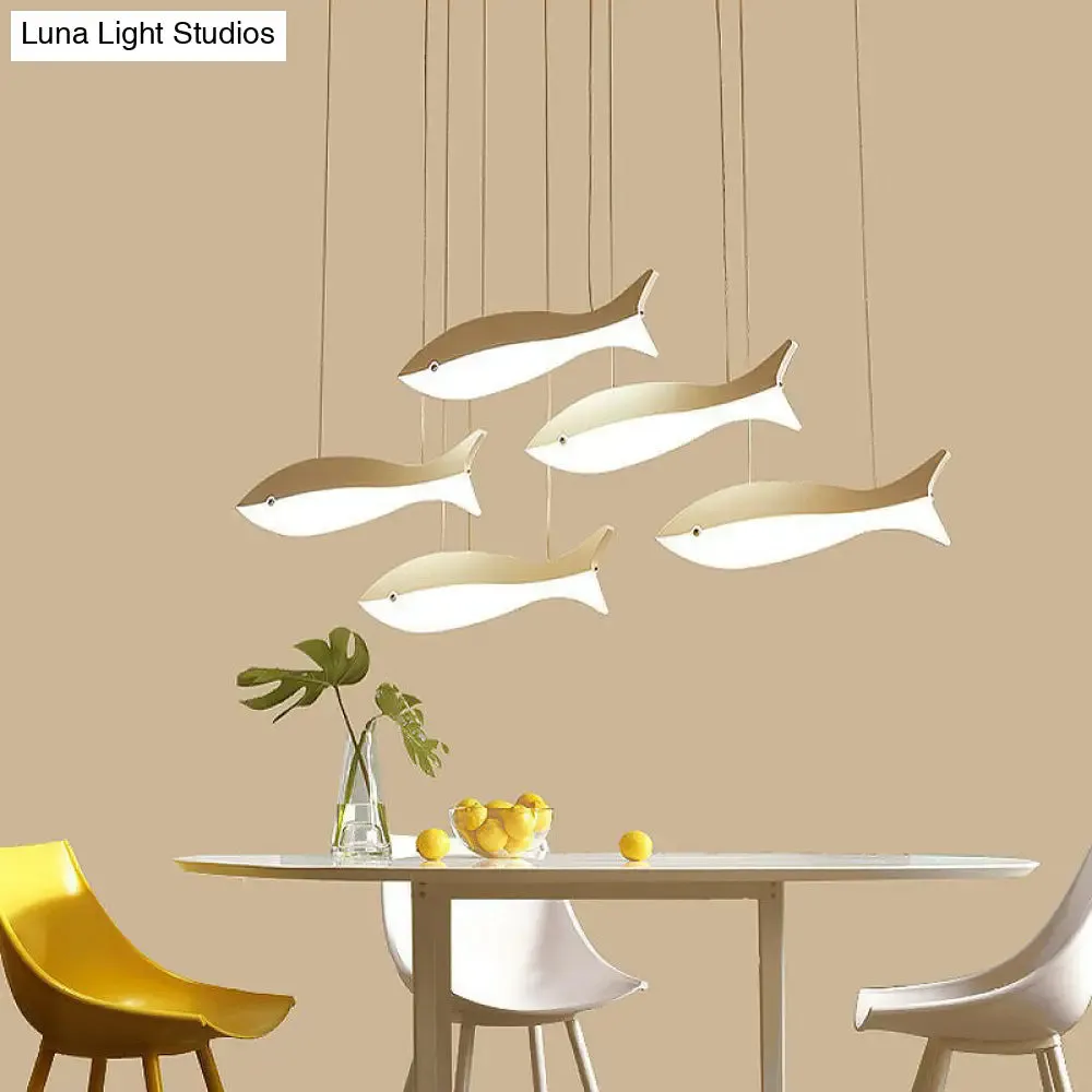 White Fish Cluster Pendant Light: Artistic Acrylic LED Ceiling Lamp for Restaurants